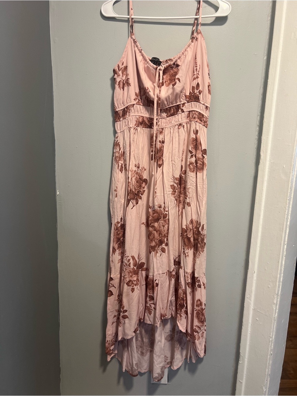 Streetwear Society Pink Floral High-Low Maxi Dress - Picture 2 of 11
